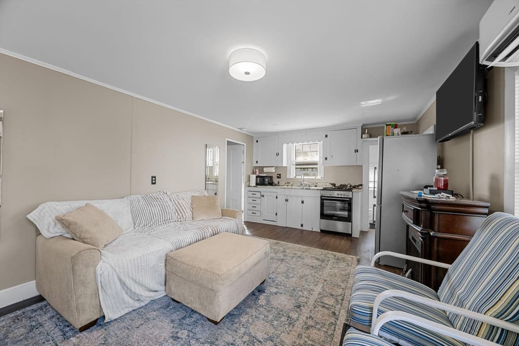 Single Family Residence at 4 Spadoni Rd, Dennis MA 02638, photo 4 of 25