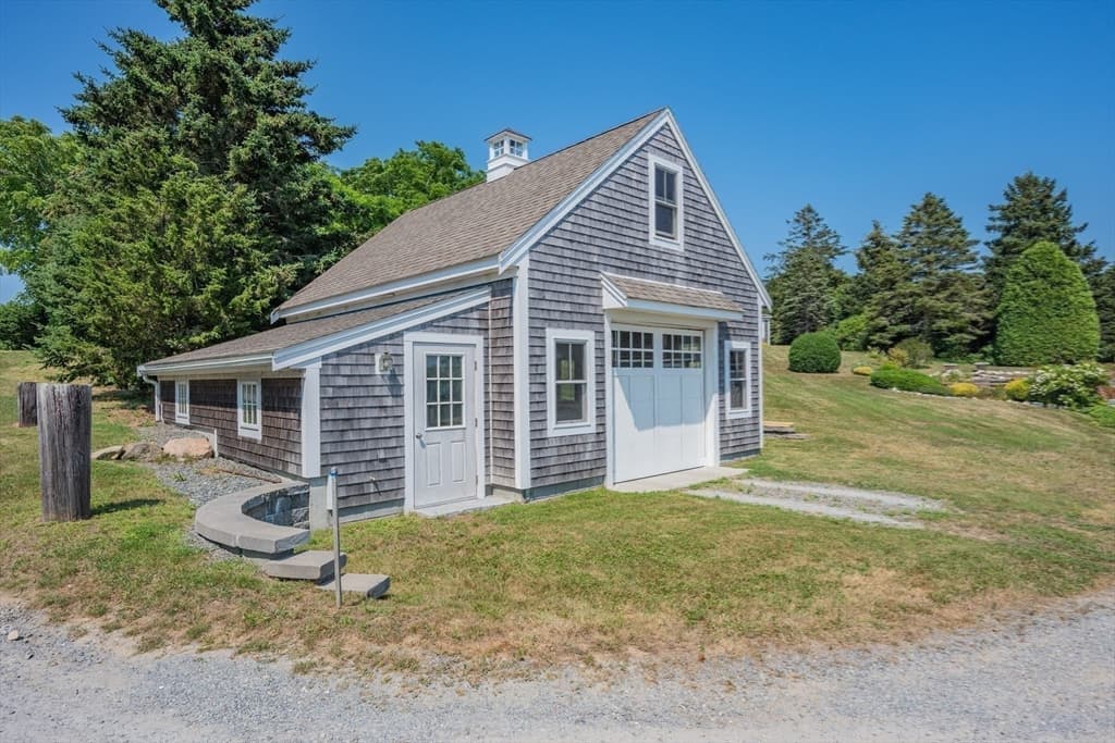Single Family Residence at 99 Uncle Alberts Drive Ext, Chatham MA 02633, Chatham, photo 19 of 34