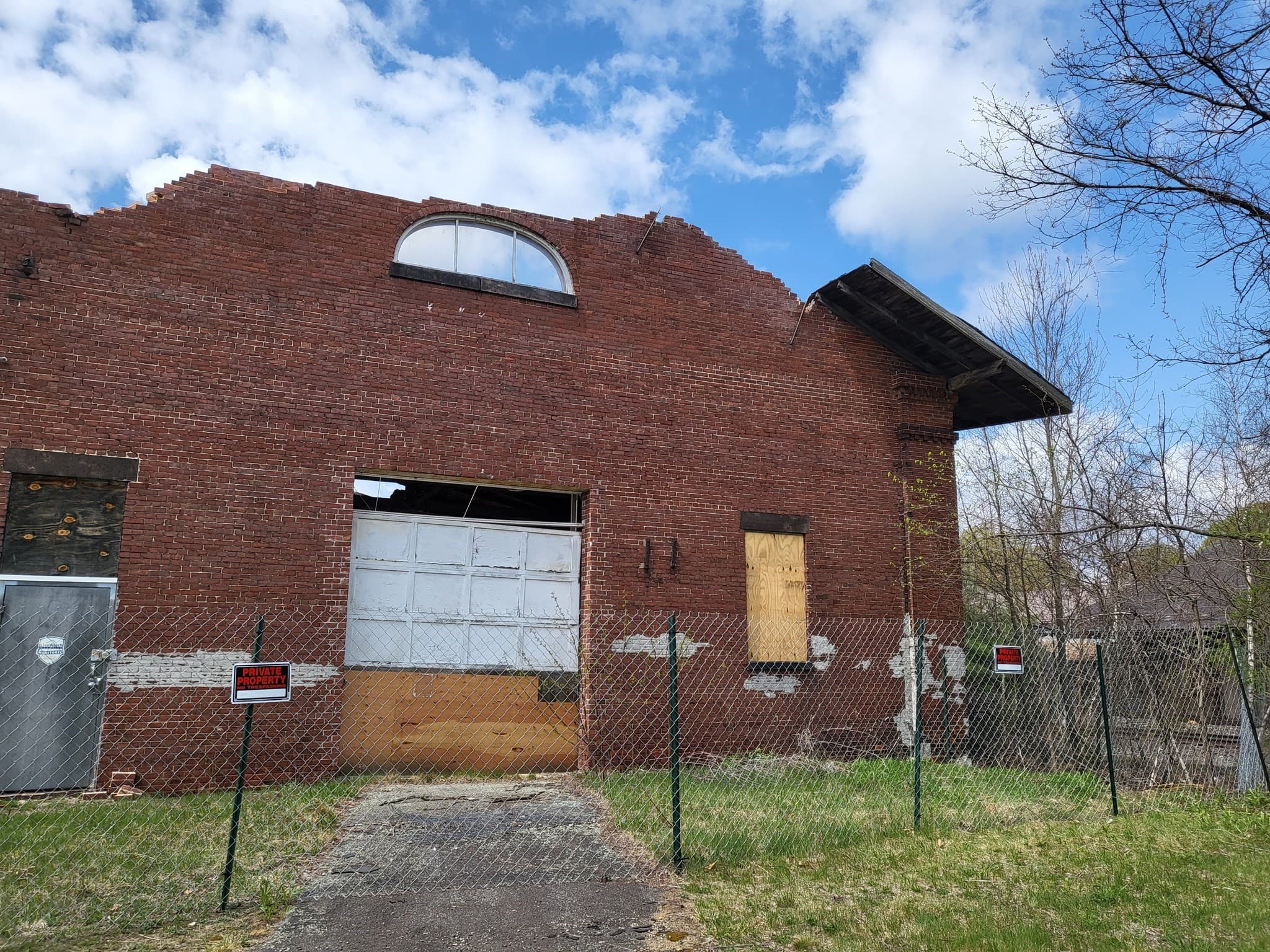 Commercial Sale at 14 Freight House, West Brookfield MA 01585, photo 3 of 5