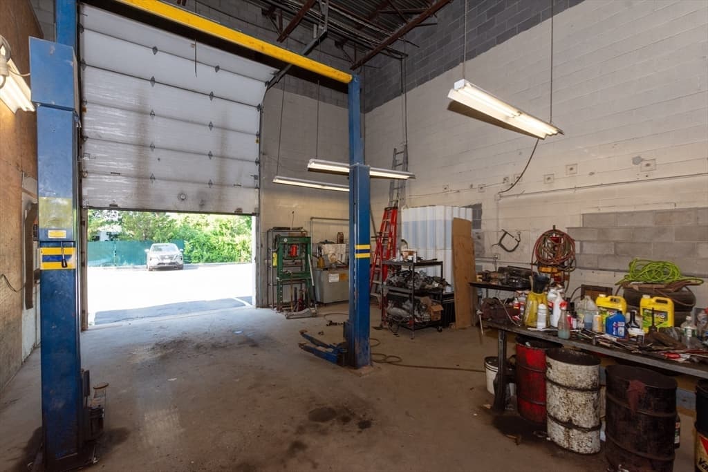Business Opportunity at 150 Speen Street, Framingham MA 01701, photo 20 of 42