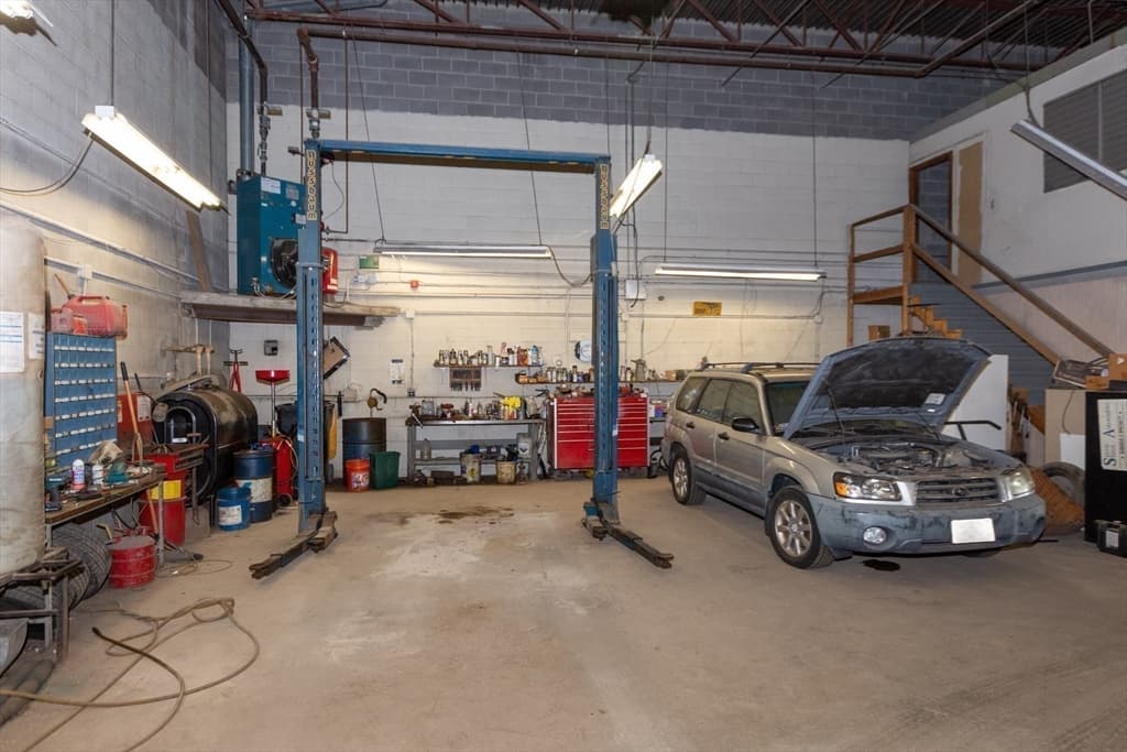 Business Opportunity at 150 Speen Street, Framingham MA 01701, photo 18 of 42
