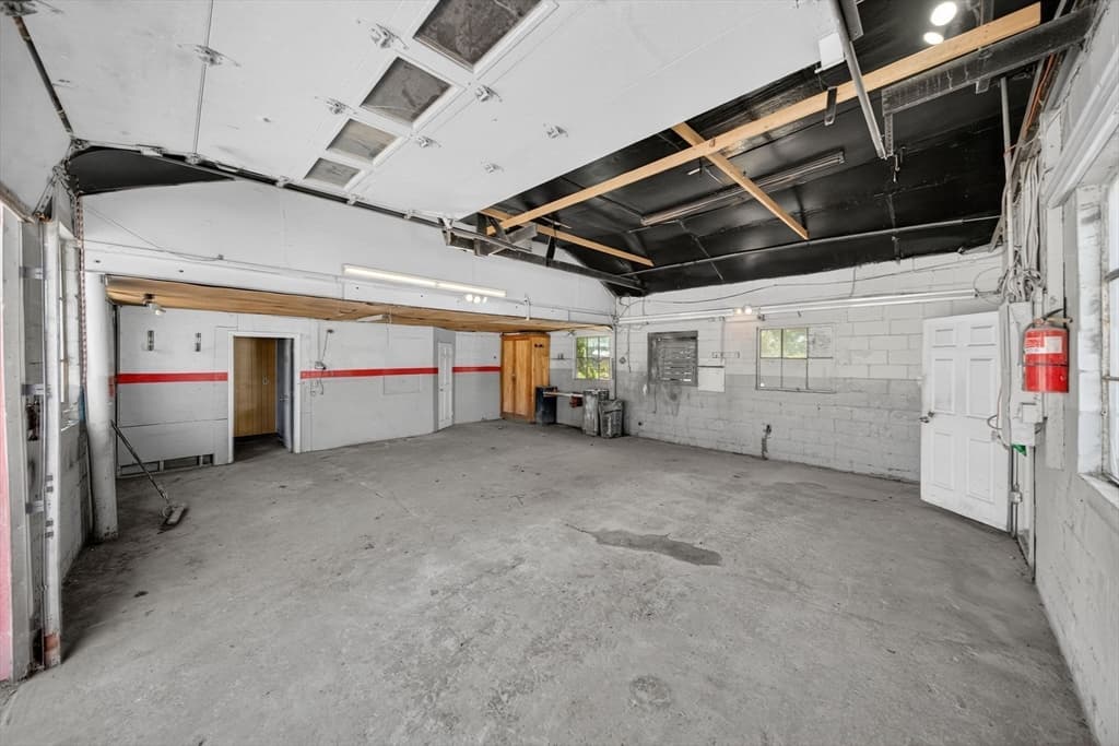 Commercial Sale at 657 Yarmouth Road, Barnstable MA 02601, photo 13 of 30