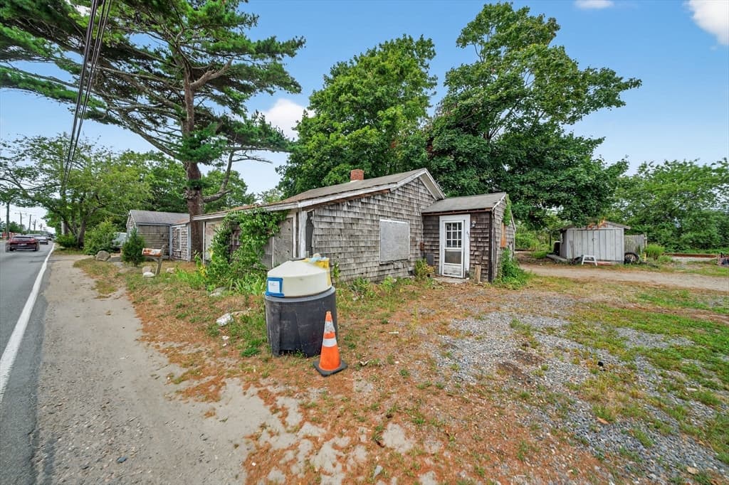 Commercial Sale at 657 Yarmouth Road, Barnstable MA 02601, photo 22 of 30