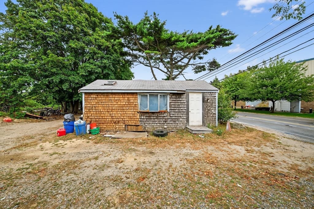 Commercial Sale at 657 Yarmouth Road, Barnstable MA 02601, photo 28 of 30