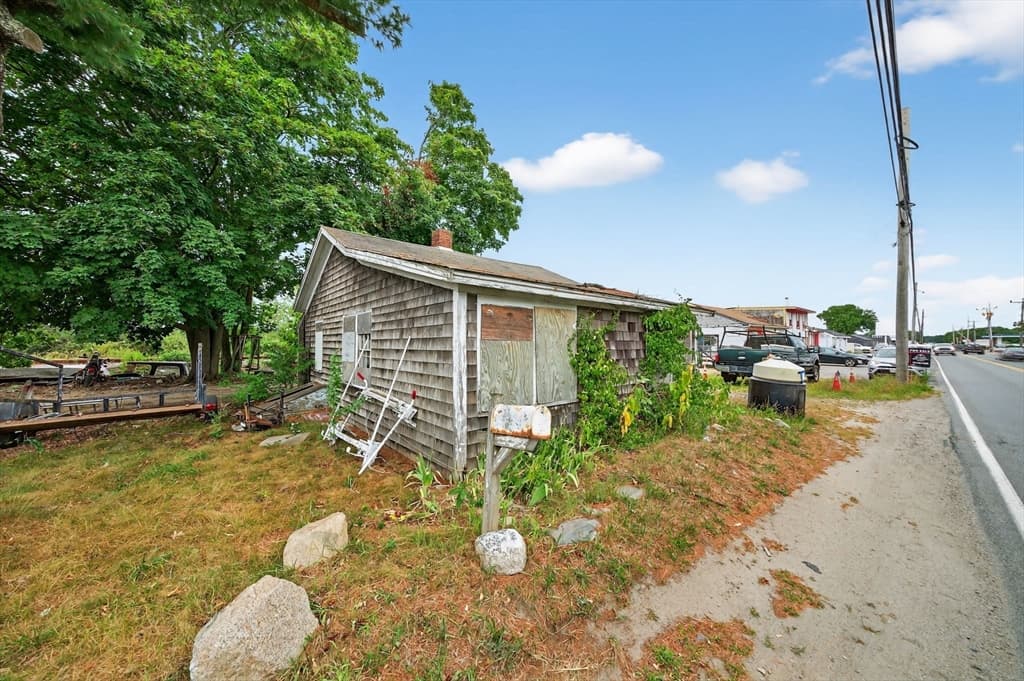 Commercial Sale at 657 Yarmouth Road, Barnstable MA 02601, photo 24 of 30