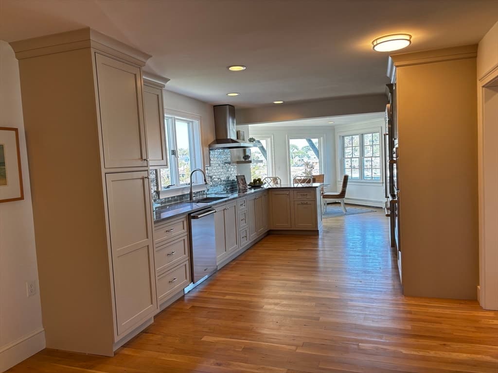 263 East Main Street, Gloucester MA 01930 photo 9