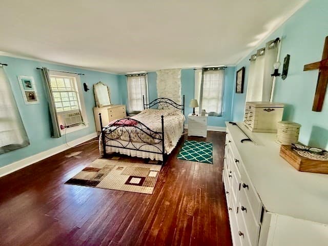 Single Family Residence at 604 Main Road, Granville MA 01034, photo 2 of 36
