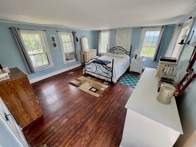 Single Family Residence at 604 Main Road, Granville MA 01034, photo 12 of 36