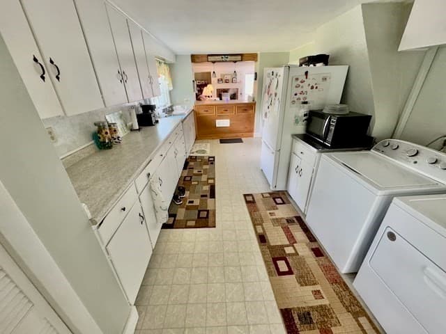 Single Family Residence at 604 Main Road, Granville MA 01034, photo 3 of 36