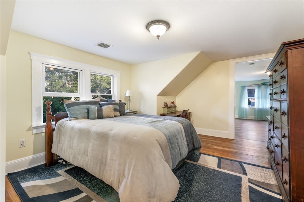 Single Family Residence at 58-60 Washington Street, Fairhaven MA 02719, photo 17 of 25
