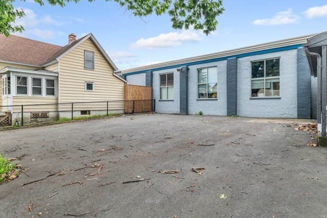 939 E Columbus Ave, Springfield MA 01105 photo 3