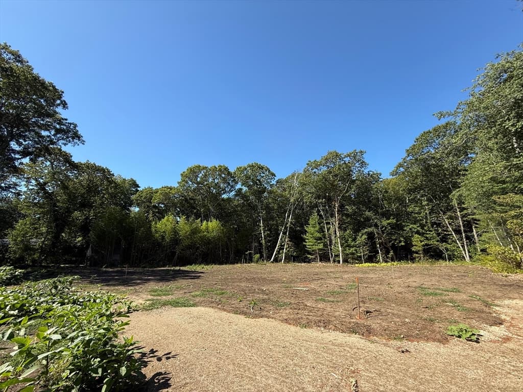 Residential at 0 Quaker Rd, Falmouth MA 02540, Falmouth, photo 5 of 14