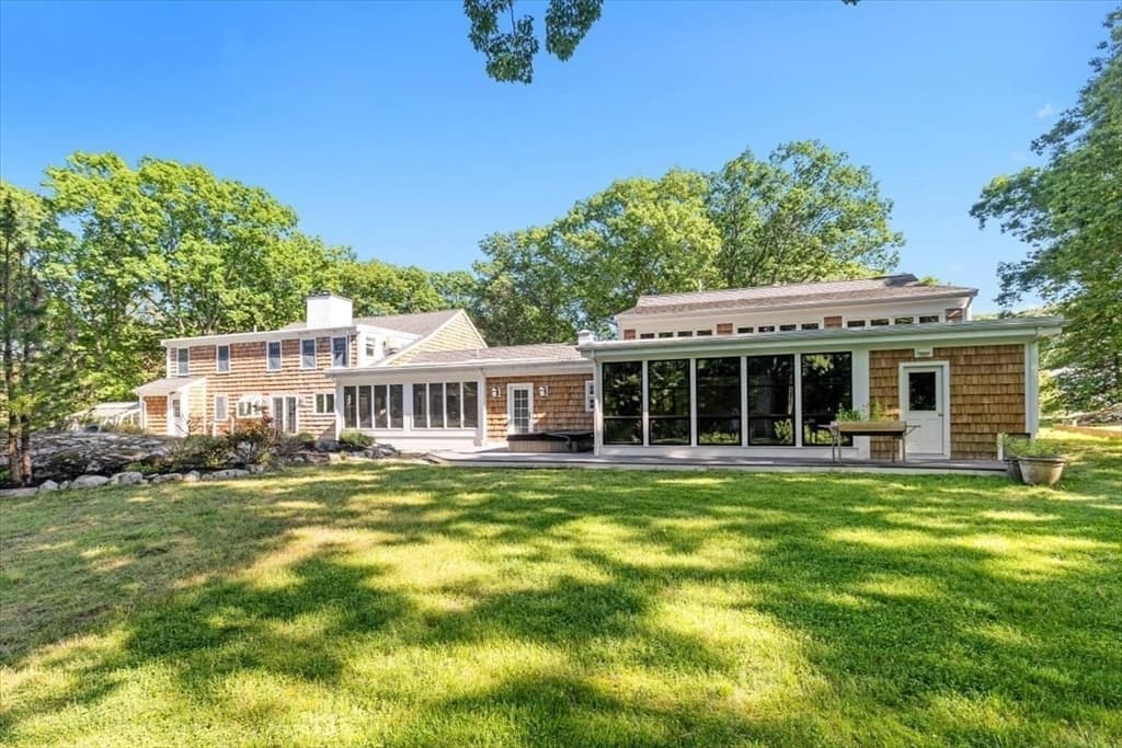 Single Family Residence at 8 Evergreen Lane, Hingham MA 02043, photo 2 of 37
