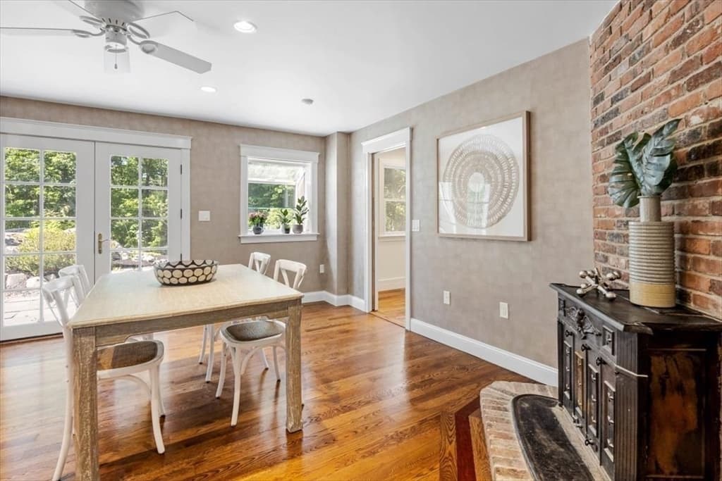 Single Family Residence at 8 Evergreen Lane, Hingham MA 02043, photo 25 of 37