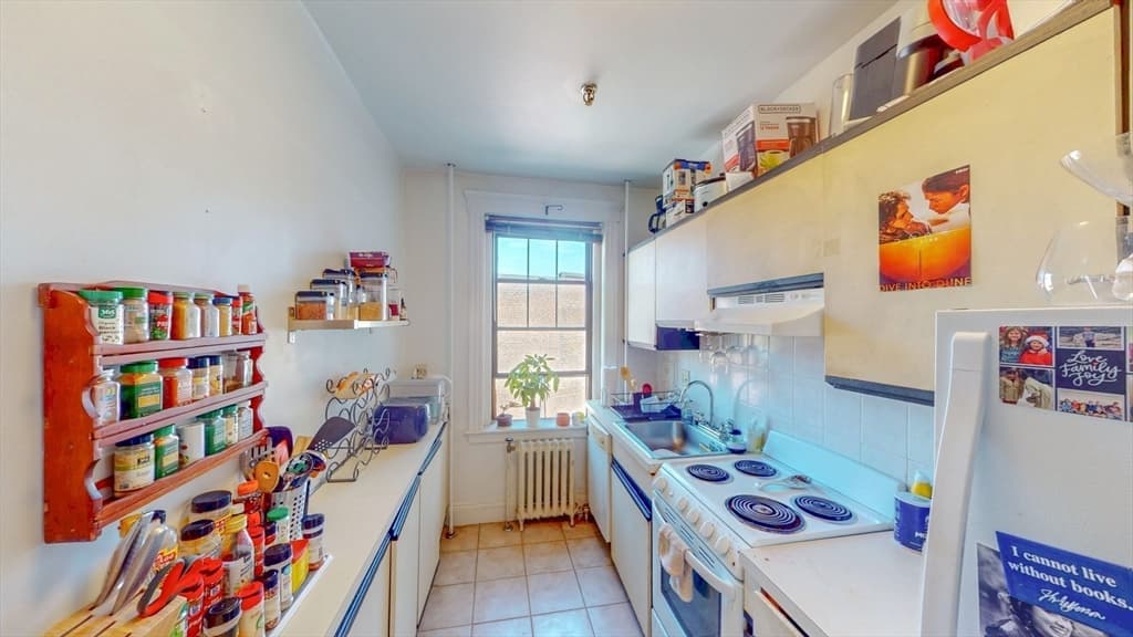 Condominium at 6 Sutherland Rd # 41, Boston MA 02135, photo 26 of 30