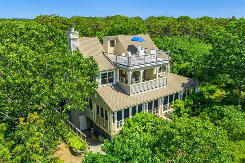 27 Fishermans Road, Truro MA 02666