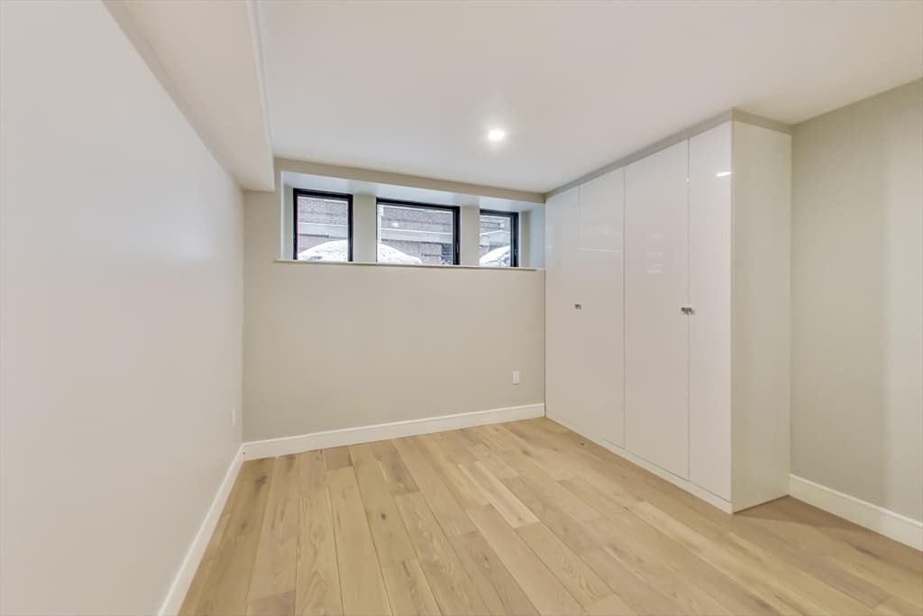 Condominium at 14 N Bennet St # 2, Boston MA 02113, photo 5 of 11