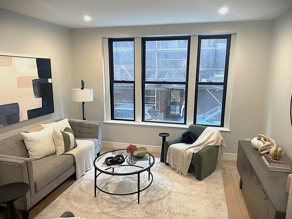Condominium at 14 North Bennet Street # 1, Boston MA 02113, photo 2 of 20