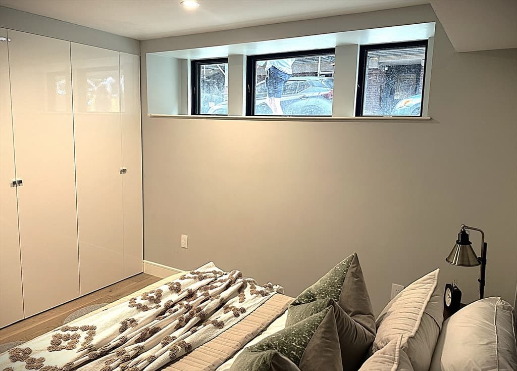 Condominium at 14 North Bennet Street # 1, Boston MA 02113, photo 12 of 20