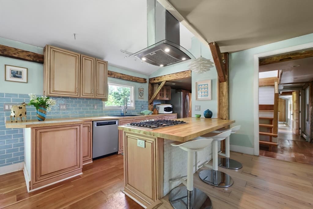 Single Family Residence at 9 Castle Hill Rd, Stockbridge MA 01262, photo 13 of 40