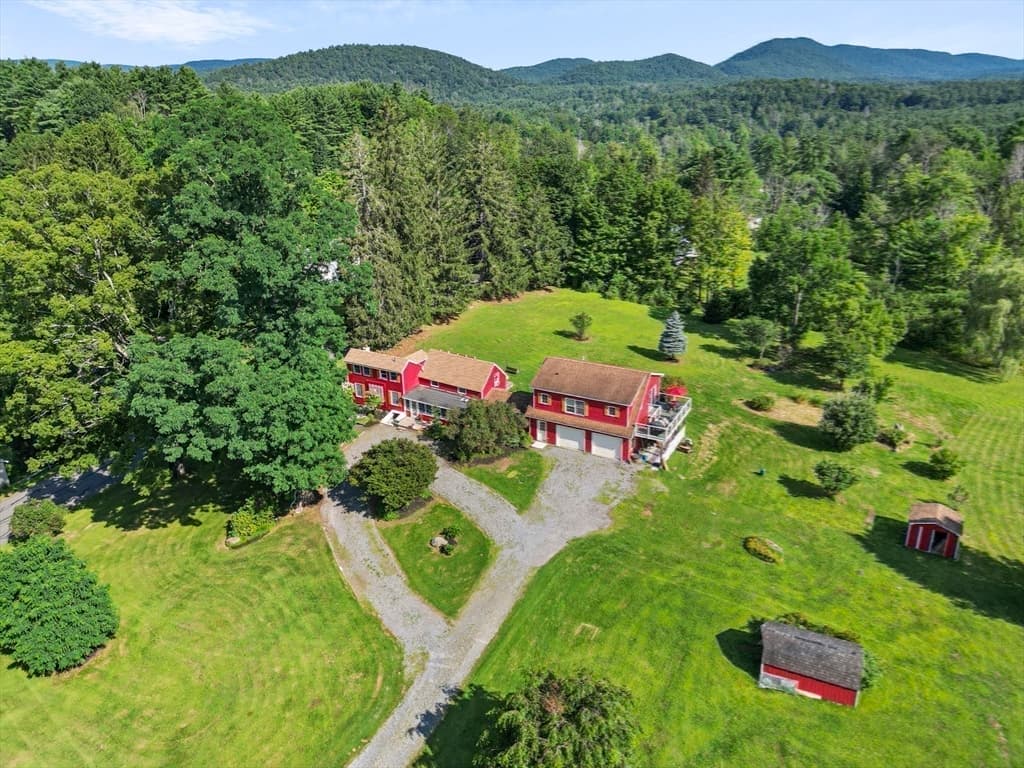 Single Family Residence at 9 Castle Hill Rd, Stockbridge MA 01262, photo 4 of 40