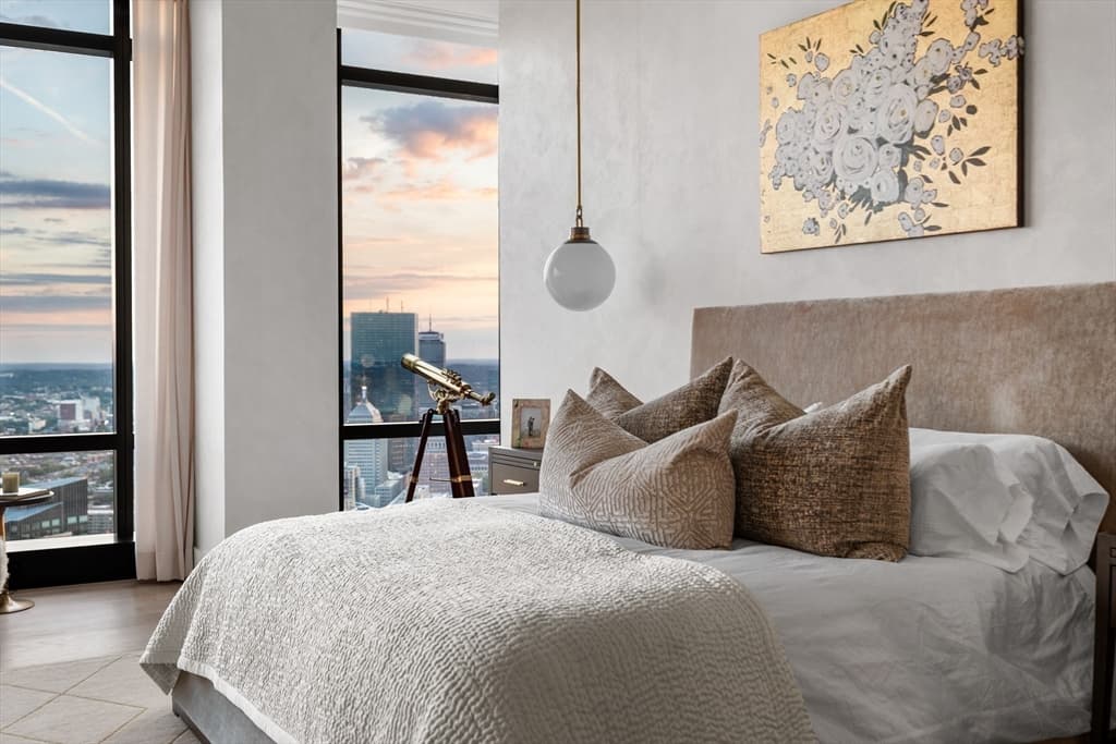 Condominium at 1 Franklin St, Boston MA 02110, photo 26 of 42