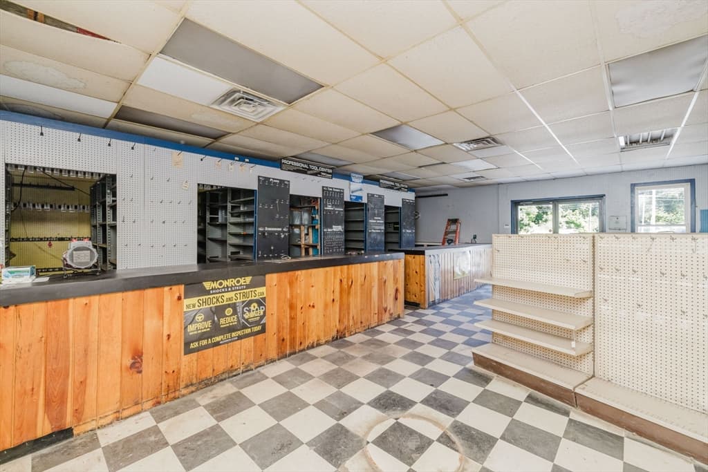 Commercial Sale at 817 State Rd, Westport MA 02790, photo 15 of 41