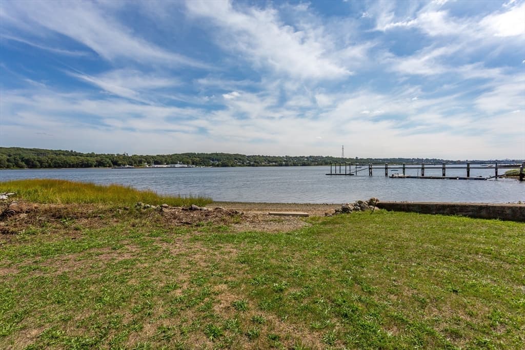 2714 Riverside Ave, Somerset MA 02726 photo 7
