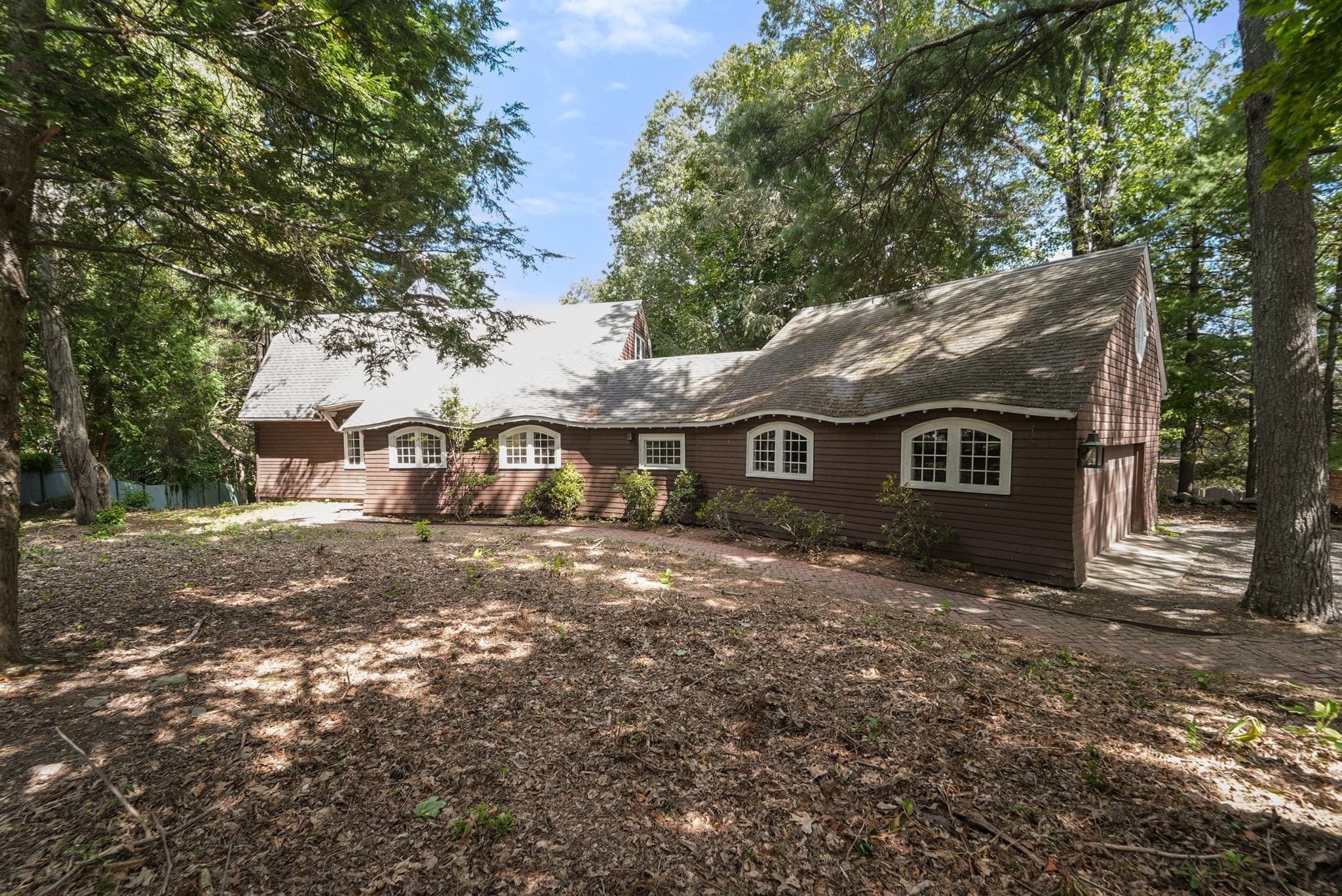 Residential at 136 Dudley Rd, Newton MA 02459, Newton, photo 6 of 23