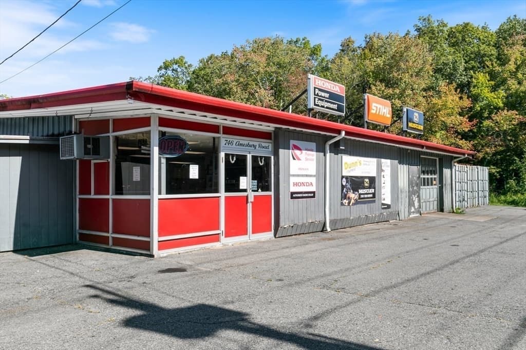 Commercial Sale at 746 Amesbury Rd, Haverhill MA 01830, photo 6 of 34