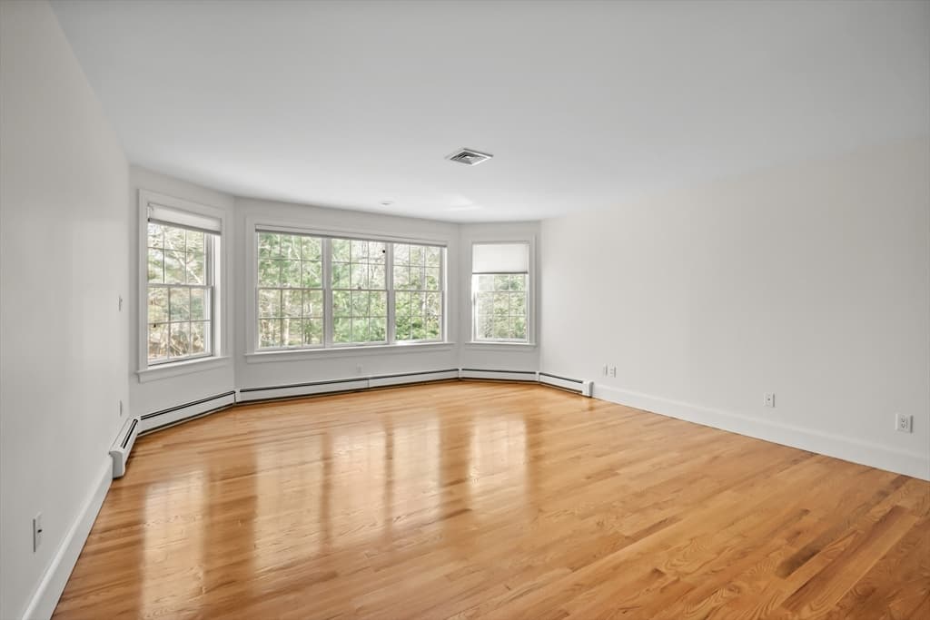 Single Family Residence at 10 Wintergreen Lane, Sandwich MA 02563, Sandwich, photo 22 of 37
