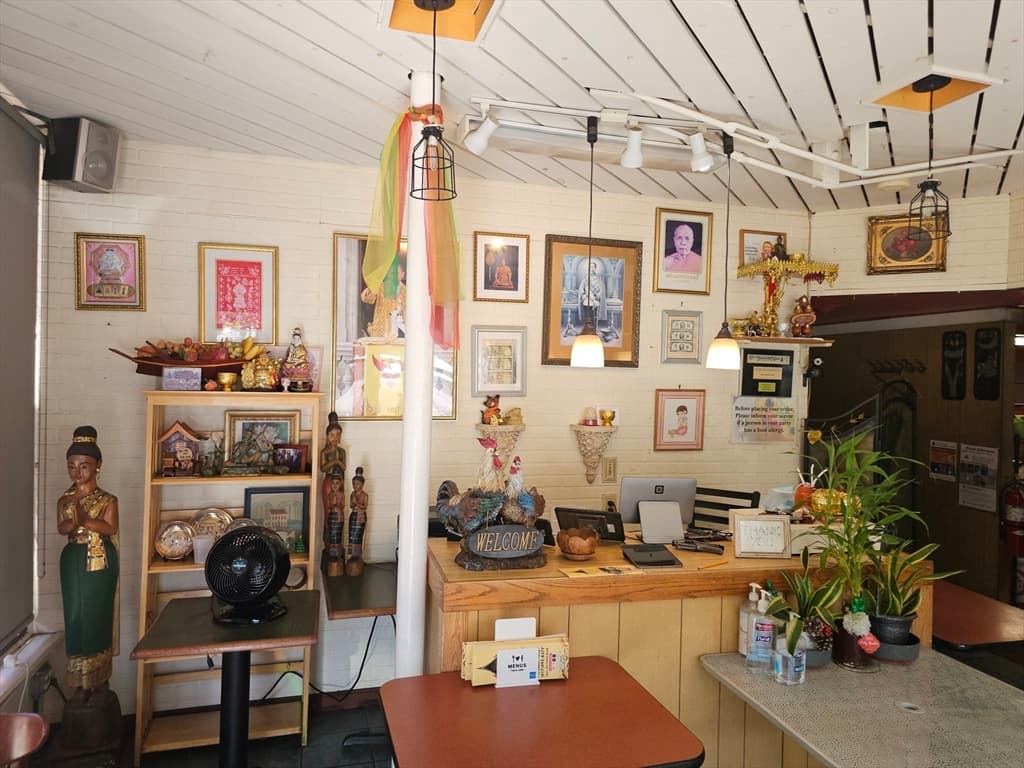 Business Opportunity at 93 Beacon, Somerville MA 02143, photo 7 of 15