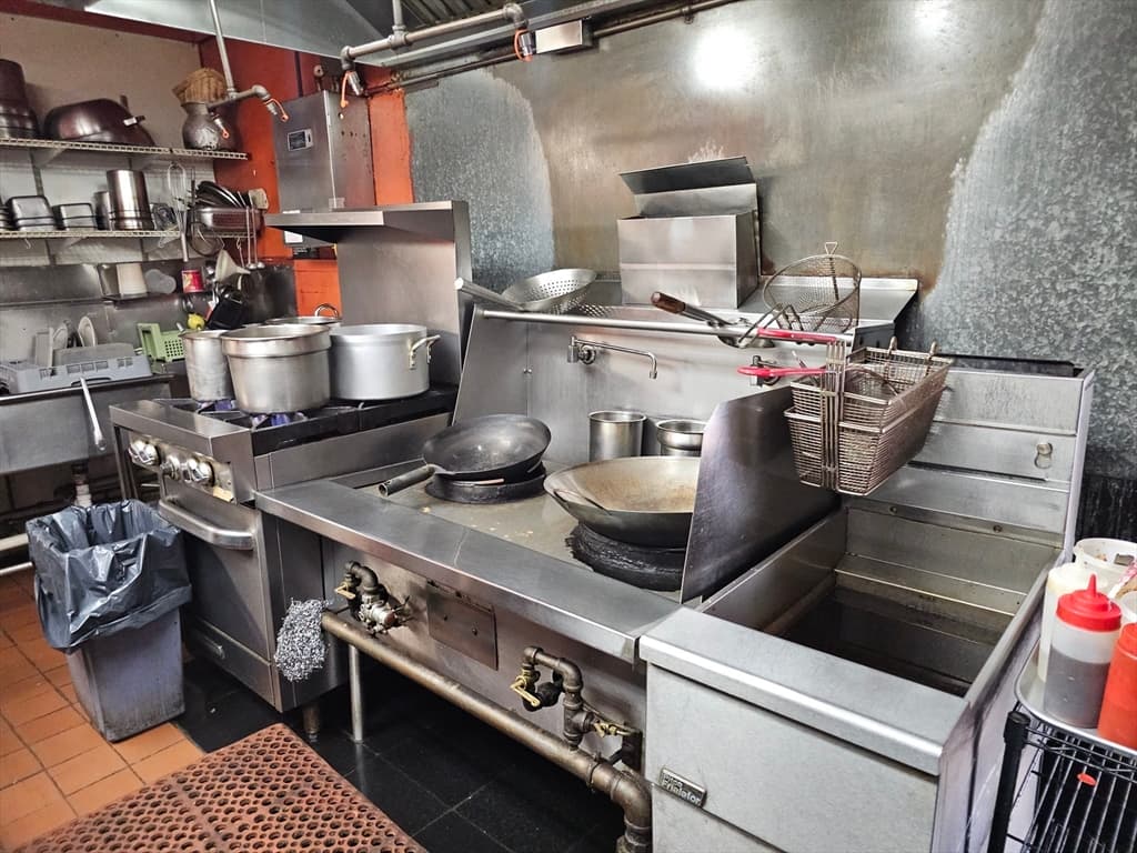 93 Beacon, Somerville MA 02143