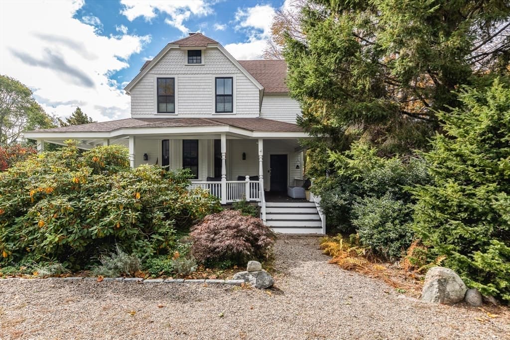 4 Ballast Lane, Marblehead MA 01945