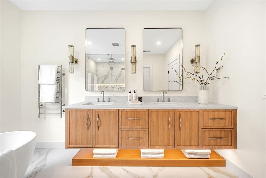 Single Family Residence at 544 Saw Mill Brook Parkway, Newton MA 02459, Newton, photo 22 of 42