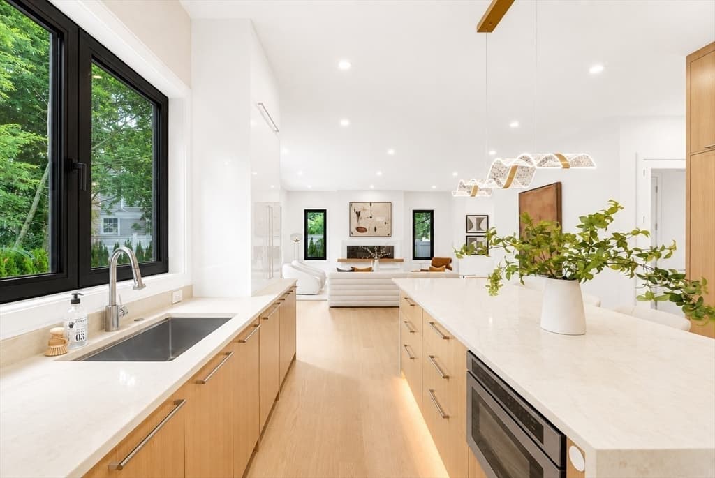 Single Family Residence at 544 Saw Mill Brook Parkway, Newton MA 02459, Newton, photo 5 of 42