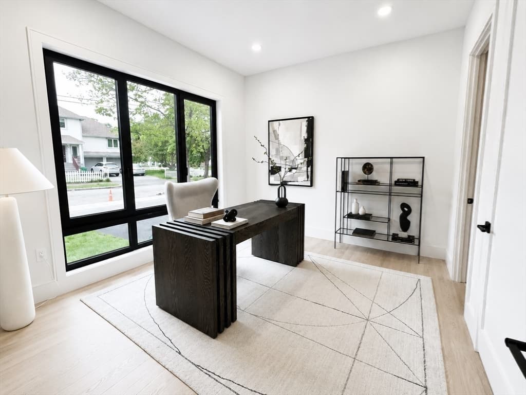 Single Family Residence at 544 Saw Mill Brook Parkway, Newton MA 02459, Newton, photo 14 of 42