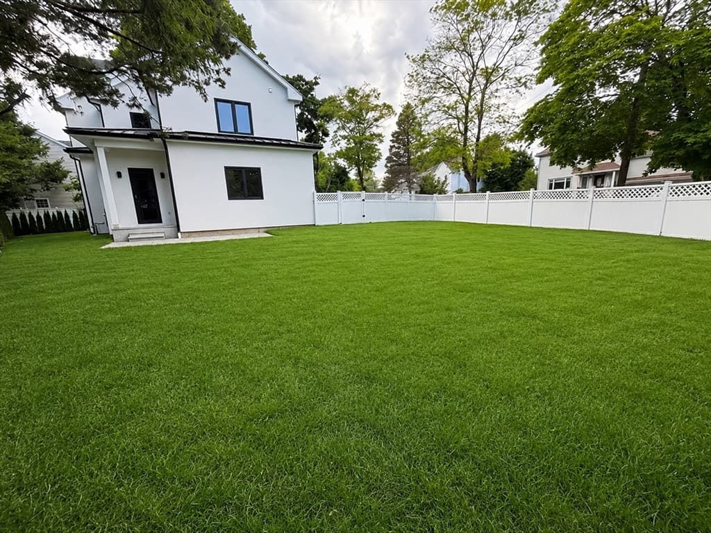 Single Family Residence at 544 Saw Mill Brook Parkway, Newton MA 02459, Newton, photo 41 of 42