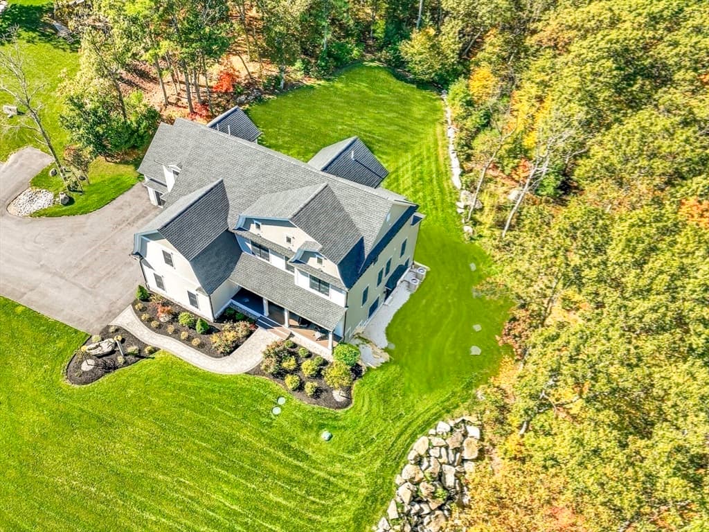 2 Whisper Way, Hopkinton MA 01748