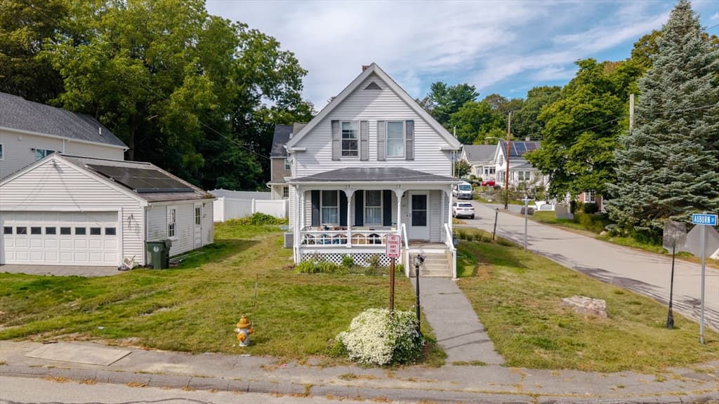 Single Family Residence at 24 Clinton St, Marlborough MA 01752, Marlborough, photo 2 of 32