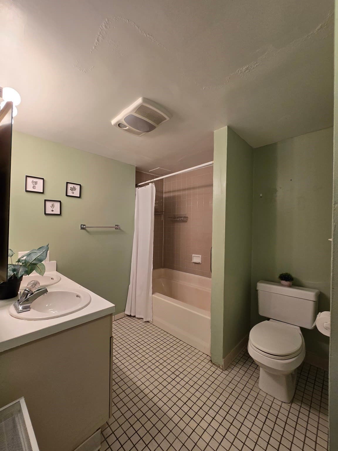 Condominium at 165 Cottage St # 611, Chelsea MA 02150, Chelsea, photo 6 of 16