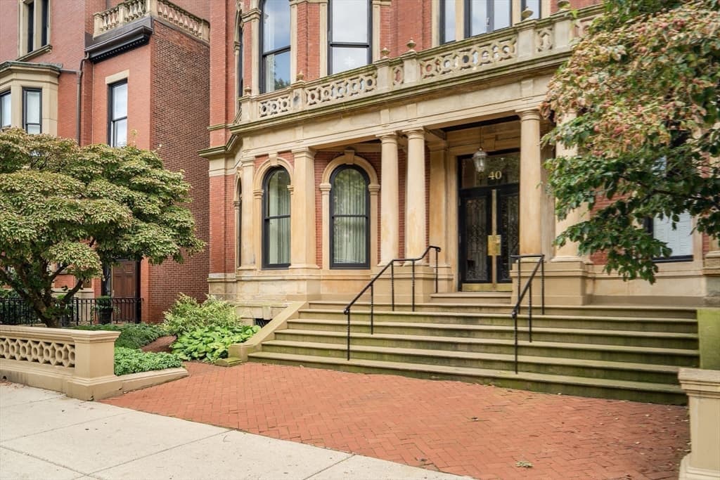 40 Commonwealth Ave # A, Boston MA 02116