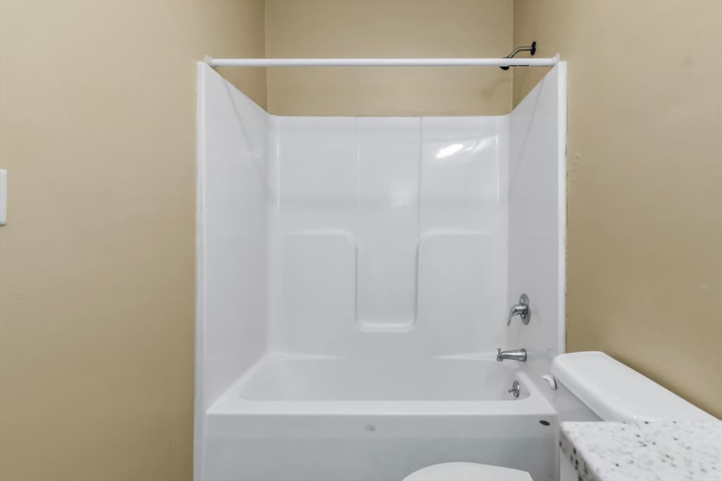 202 Broadway # 3, Lawrence MA 01840 photo 5