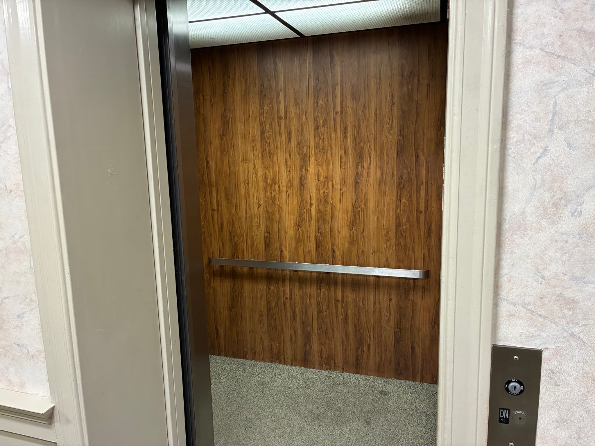 Commercial Sale at 565 Turnpike # 85, North Andover MA 01845, photo 3 of 8