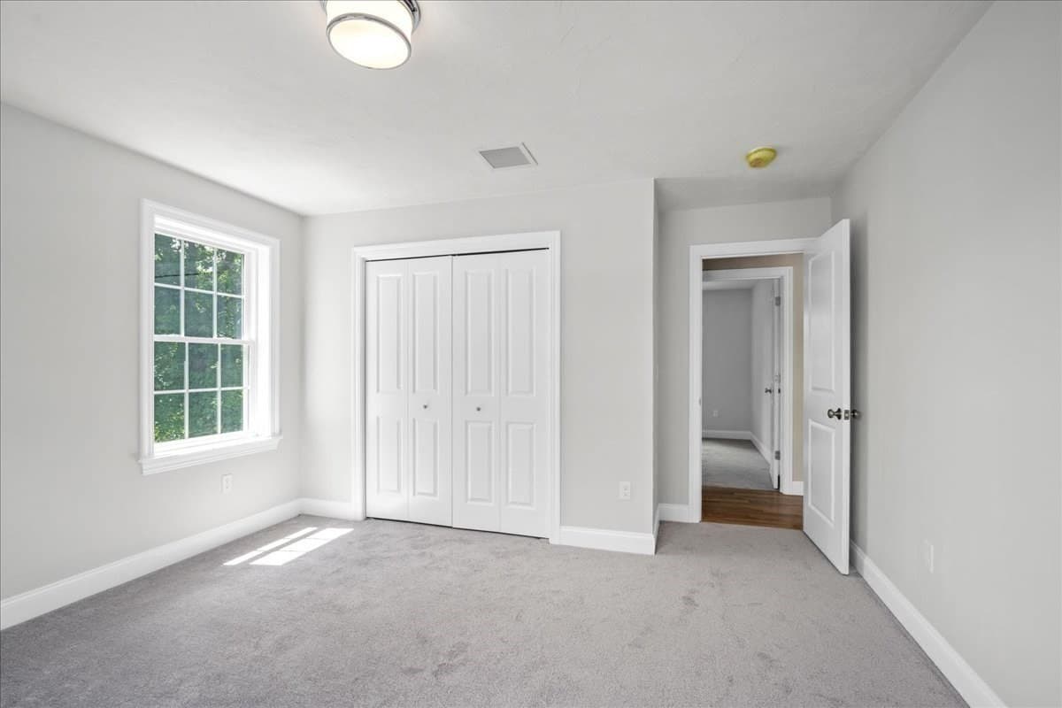 Single Family Residence at 60 Saundersdale Road, Charlton MA 01507, photo 27 of 34