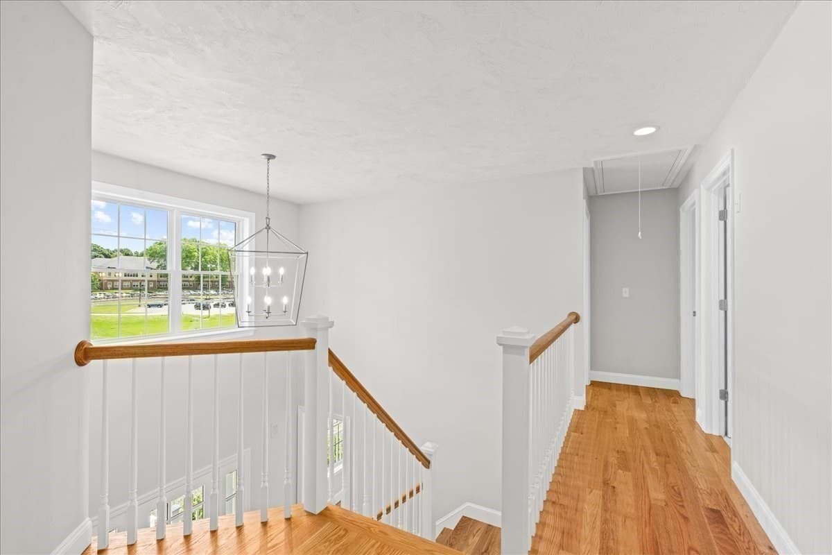 Single Family Residence at 60 Saundersdale Road, Charlton MA 01507, photo 16 of 34