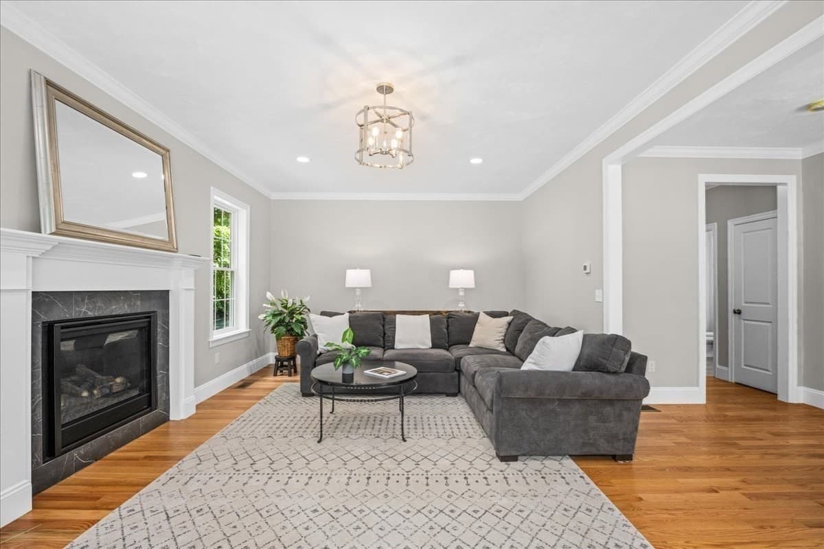 Single Family Residence at 60 Saundersdale Road, Charlton MA 01507, photo 12 of 34