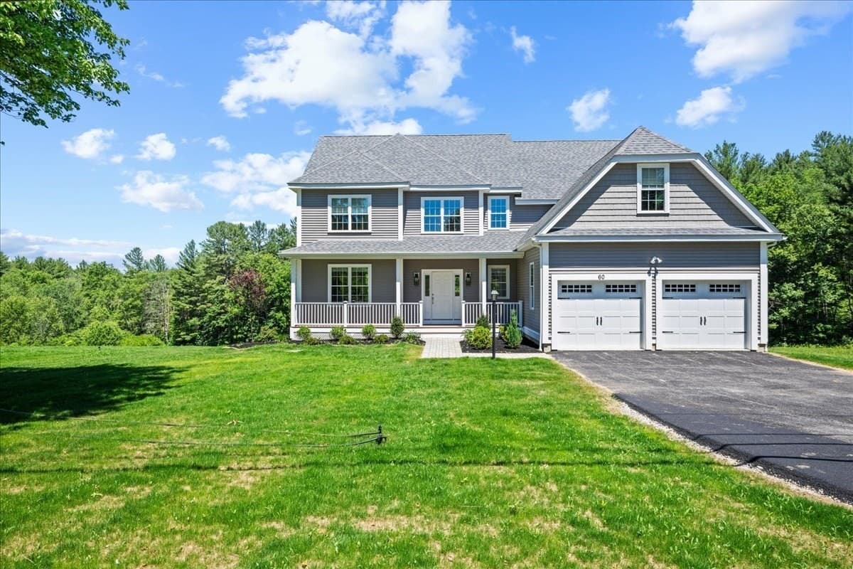 Single Family Residence at 60 Saundersdale Road, Charlton MA 01507, photo 3 of 34