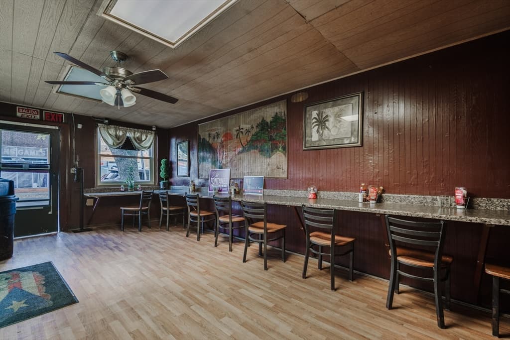 389 Main St, Holyoke MA 01040 photo 6