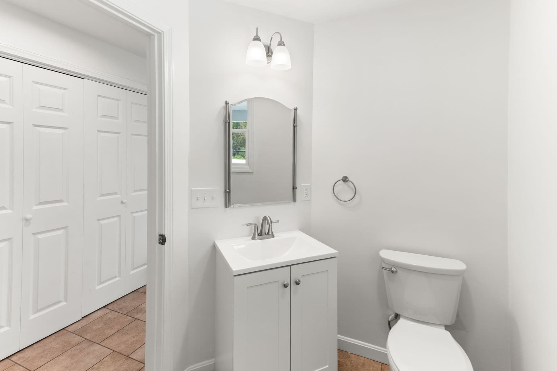 Single Family Residence at 280 Washington St, Easton MA 02356, photo 10 of 40